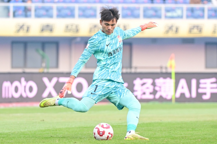 状态火热!22岁李昊中超连续5轮零封,赛季70次扑救7场零封 状态火热!22岁李昊中超连续5轮零封,赛季70次扑救7场零封