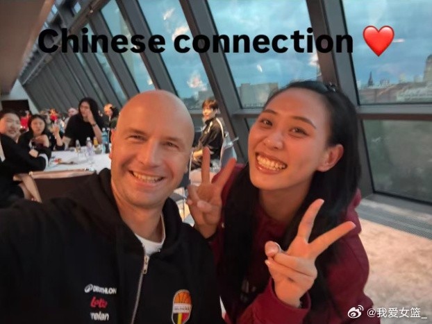 四川女篮将帅世界杯再碰面!四川女篮主帅迪萨尔现任比利时助教 四川女篮将帅世界杯再碰面!四川女篮主帅迪萨尔现任比利时助教